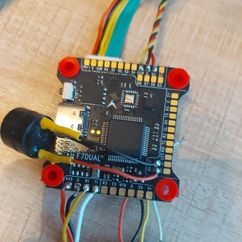 Controlador de vuelo AOCODA-RC - Betaflight Fc F7 reseña y precio